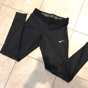Nike leggings